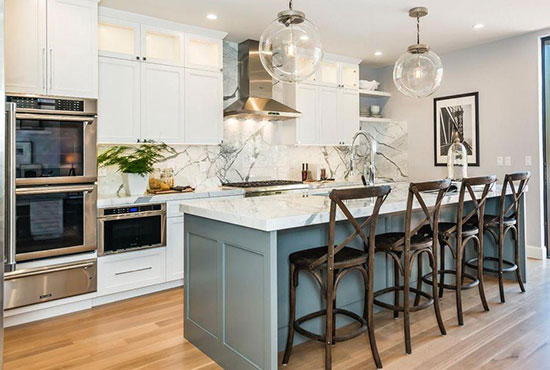 Sleak Flat Panel Kitchen Cabinet Doors